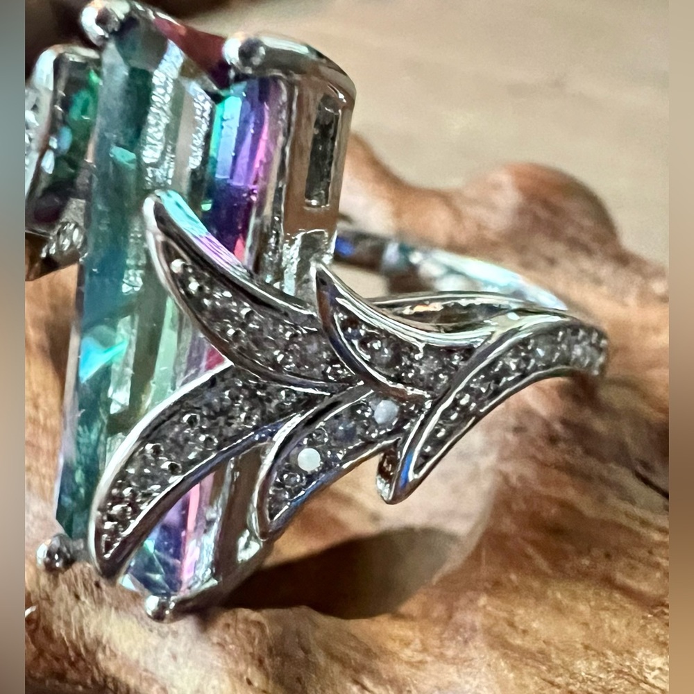 Purple and Green Mystic Rainbow Emerald Cut Topaz Silver Ring Size 8 - Picture 2 of 5